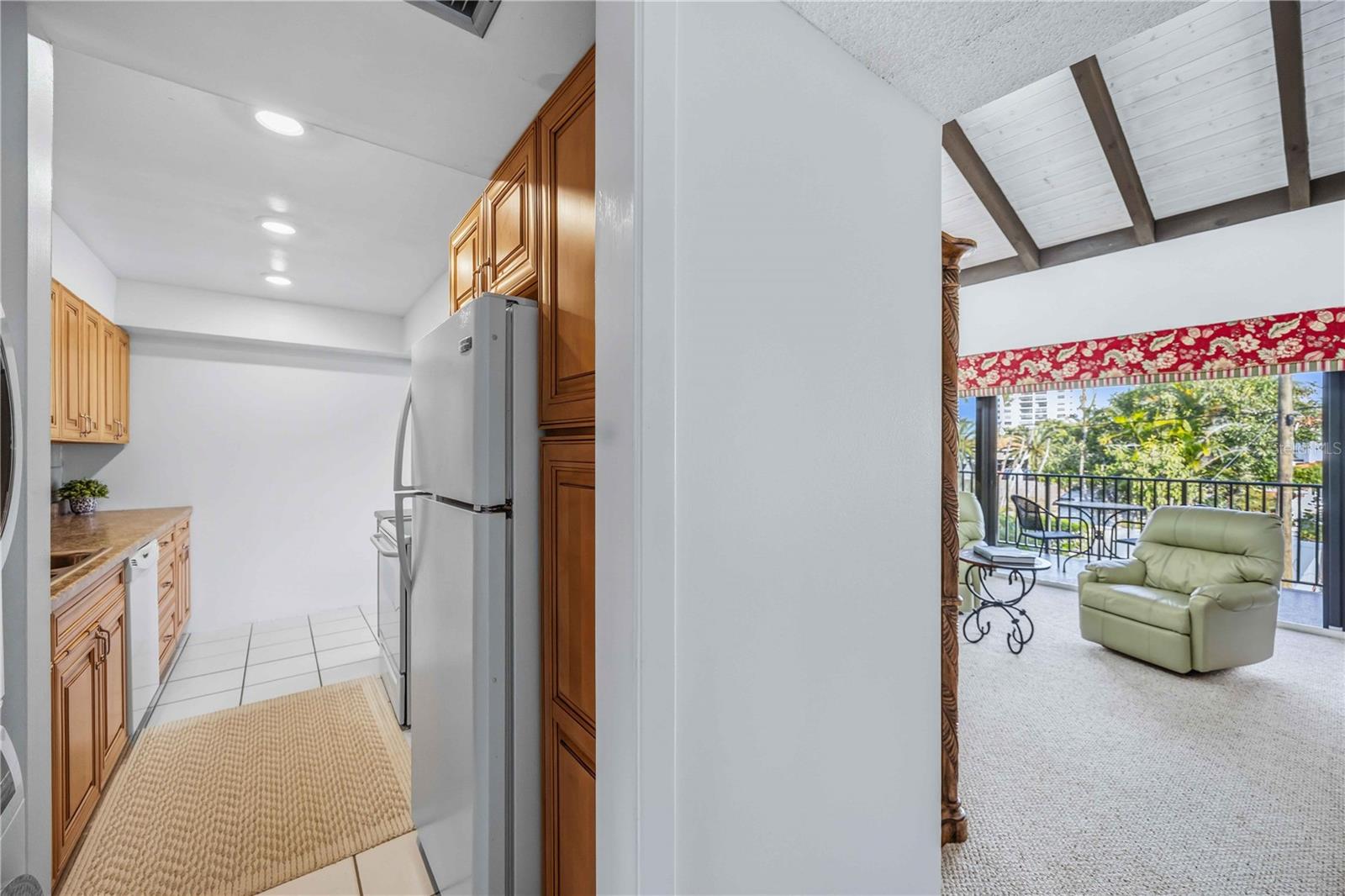 Image 17 of 62 For 500 Park  47