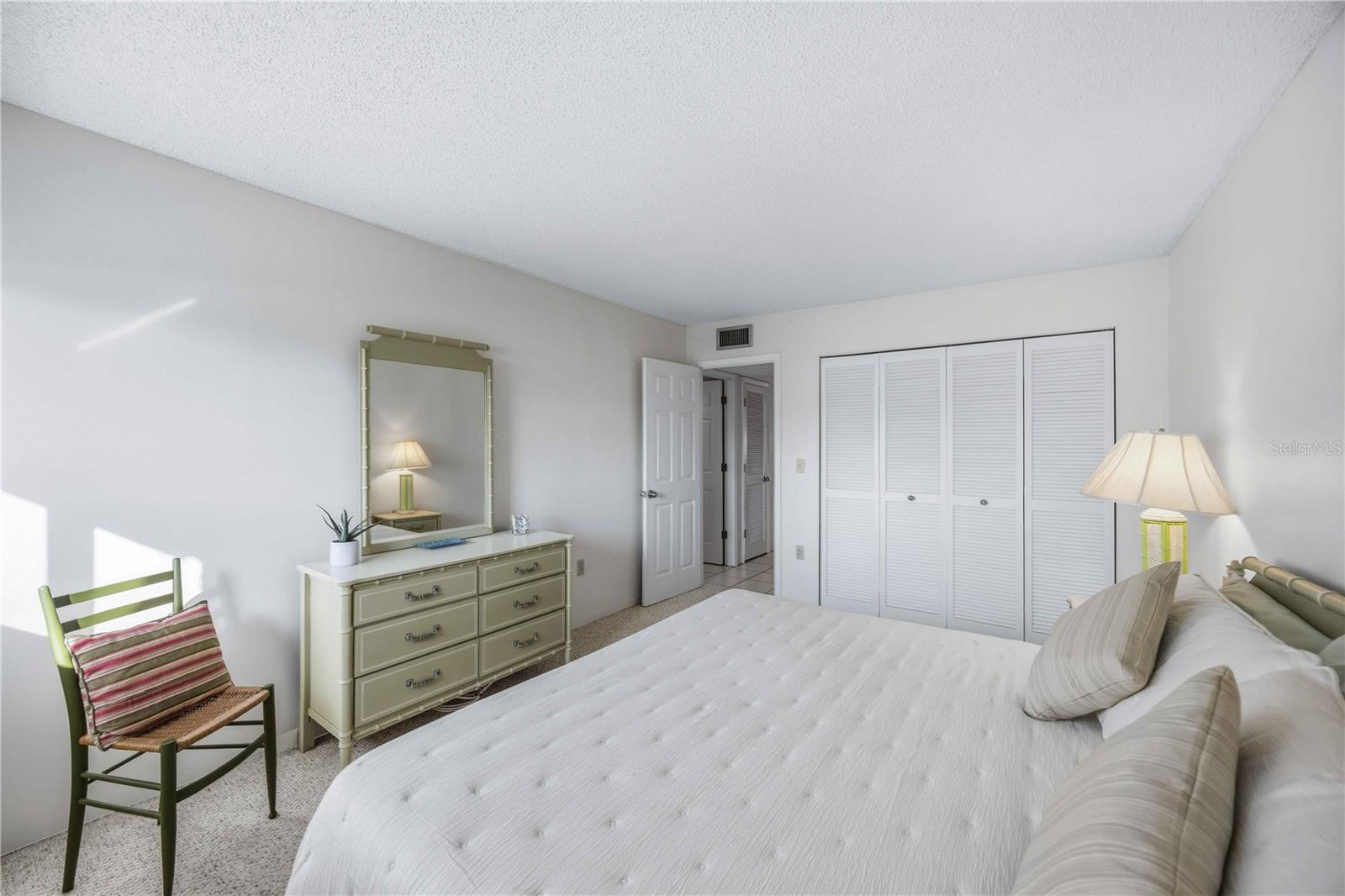 Image 25 of 62 For 500 Park  47