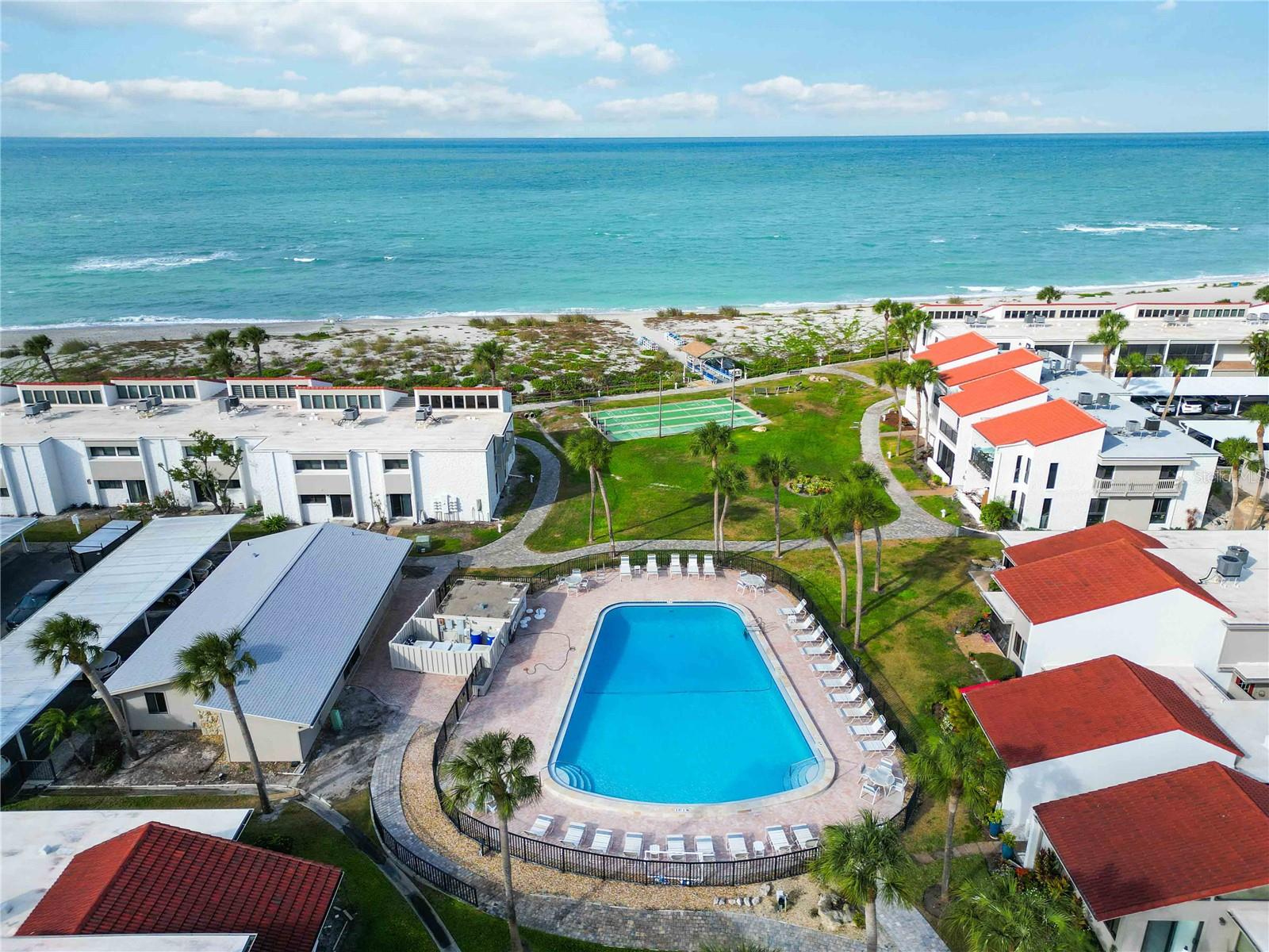 Image 45 of 62 For 500 Park  47