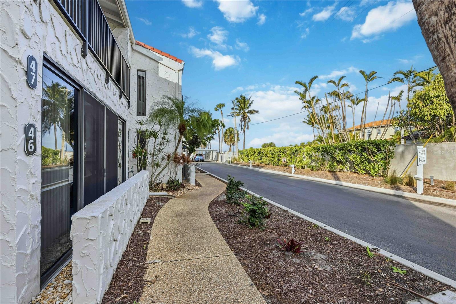 Image 61 of 62 For 500 Park  47