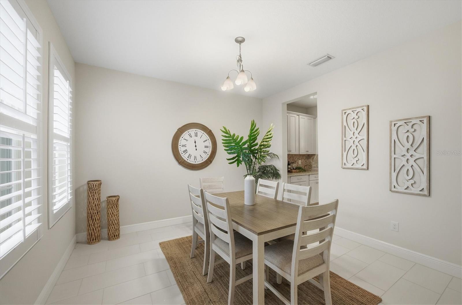 Image 10 of 56 For 4881 Antrim Drive