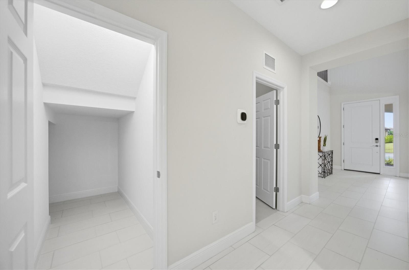 Image 12 of 56 For 4881 Antrim Drive