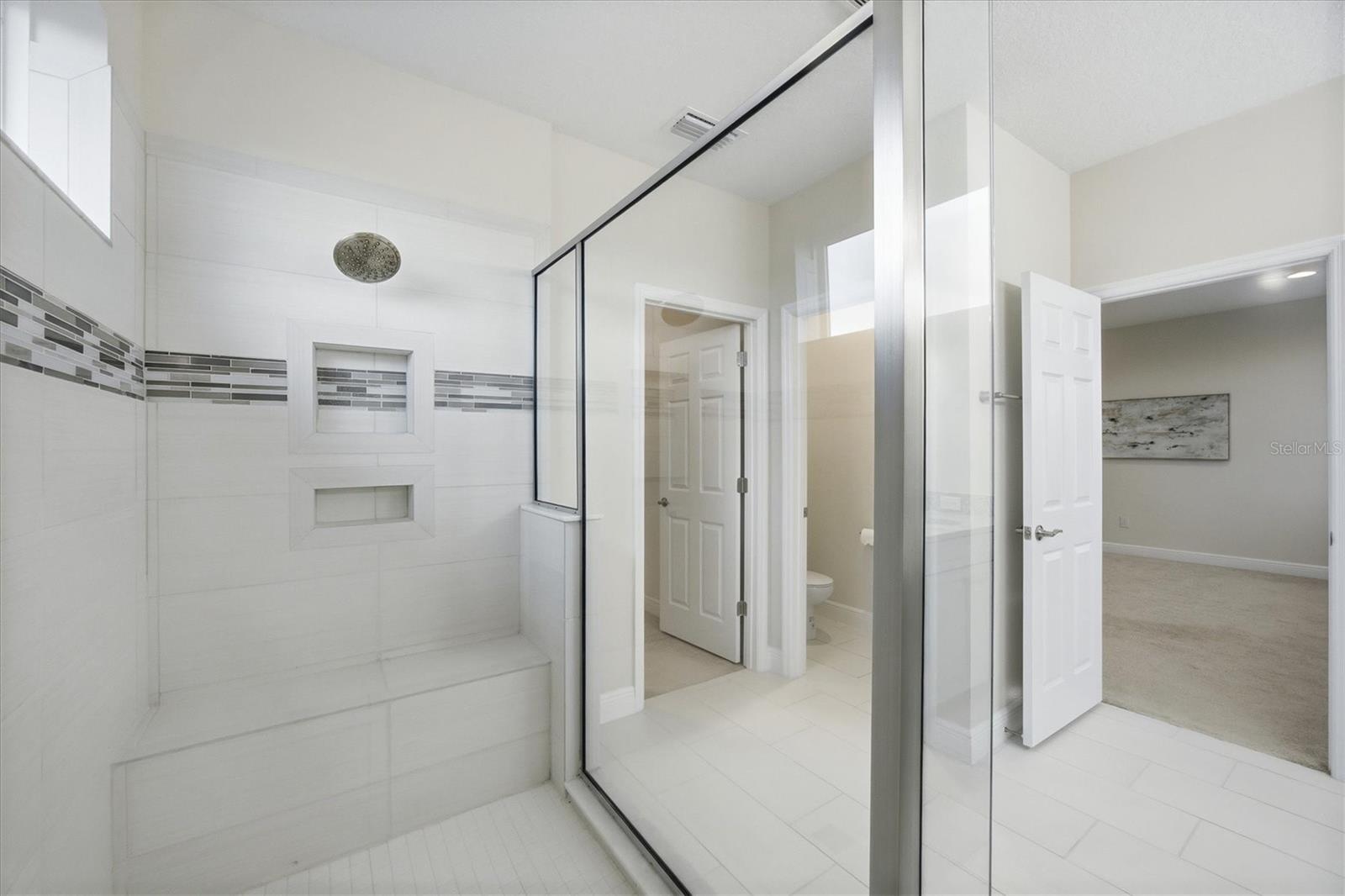 Image 35 of 56 For 4881 Antrim Drive