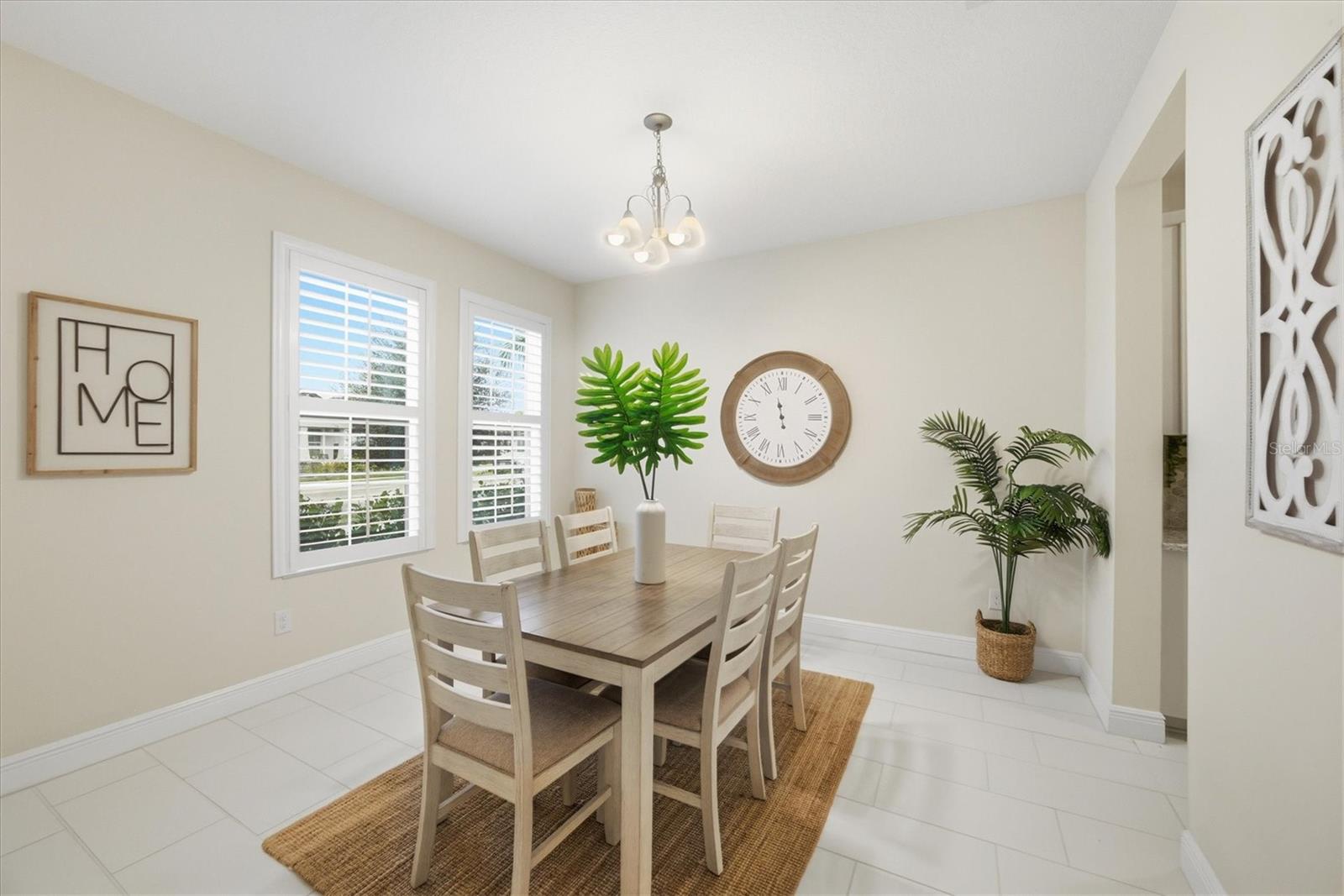 Image 9 of 56 For 4881 Antrim Drive