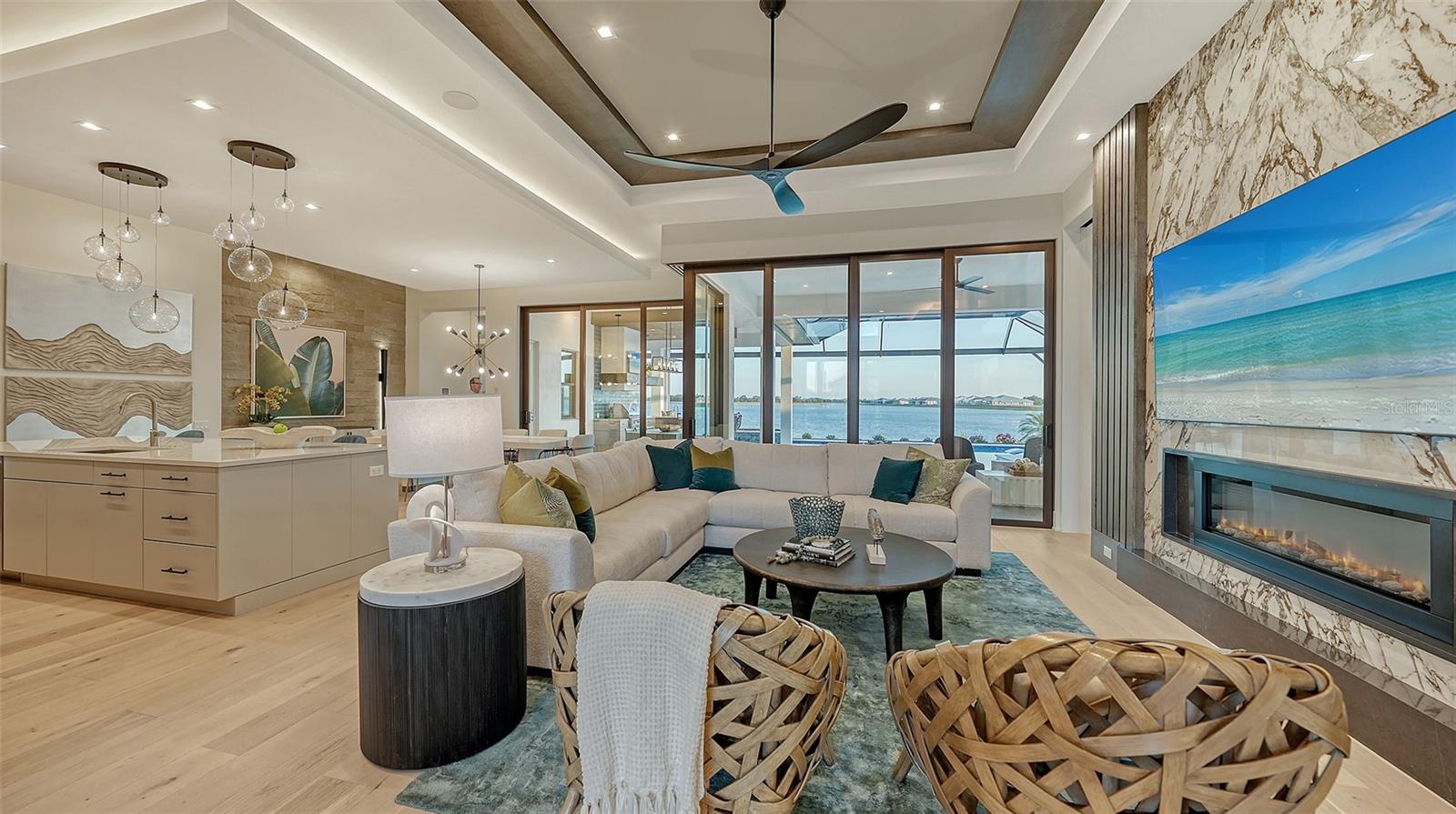 Image 12 of 90 For 1206 Blue Shell Loop