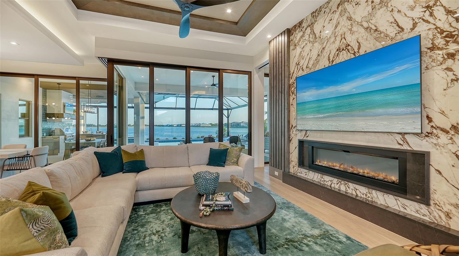 Image 13 of 90 For 1206 Blue Shell Loop