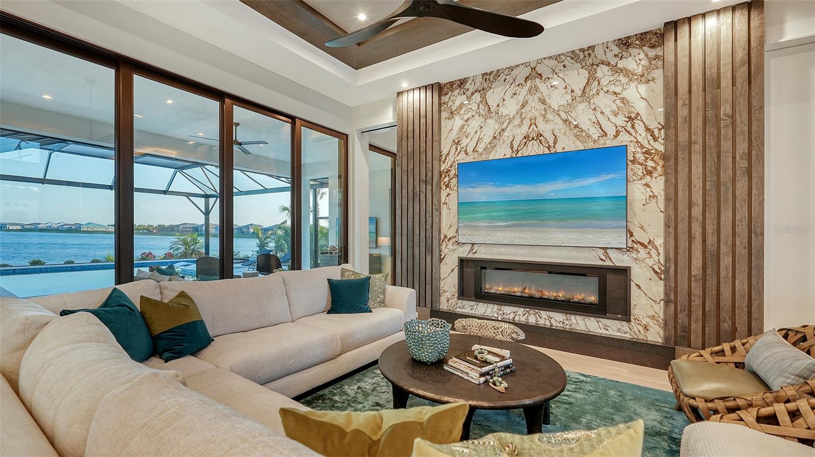 Image 14 of 90 For 1206 Blue Shell Loop