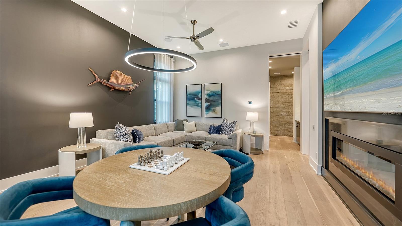 Image 36 of 90 For 1206 Blue Shell Loop