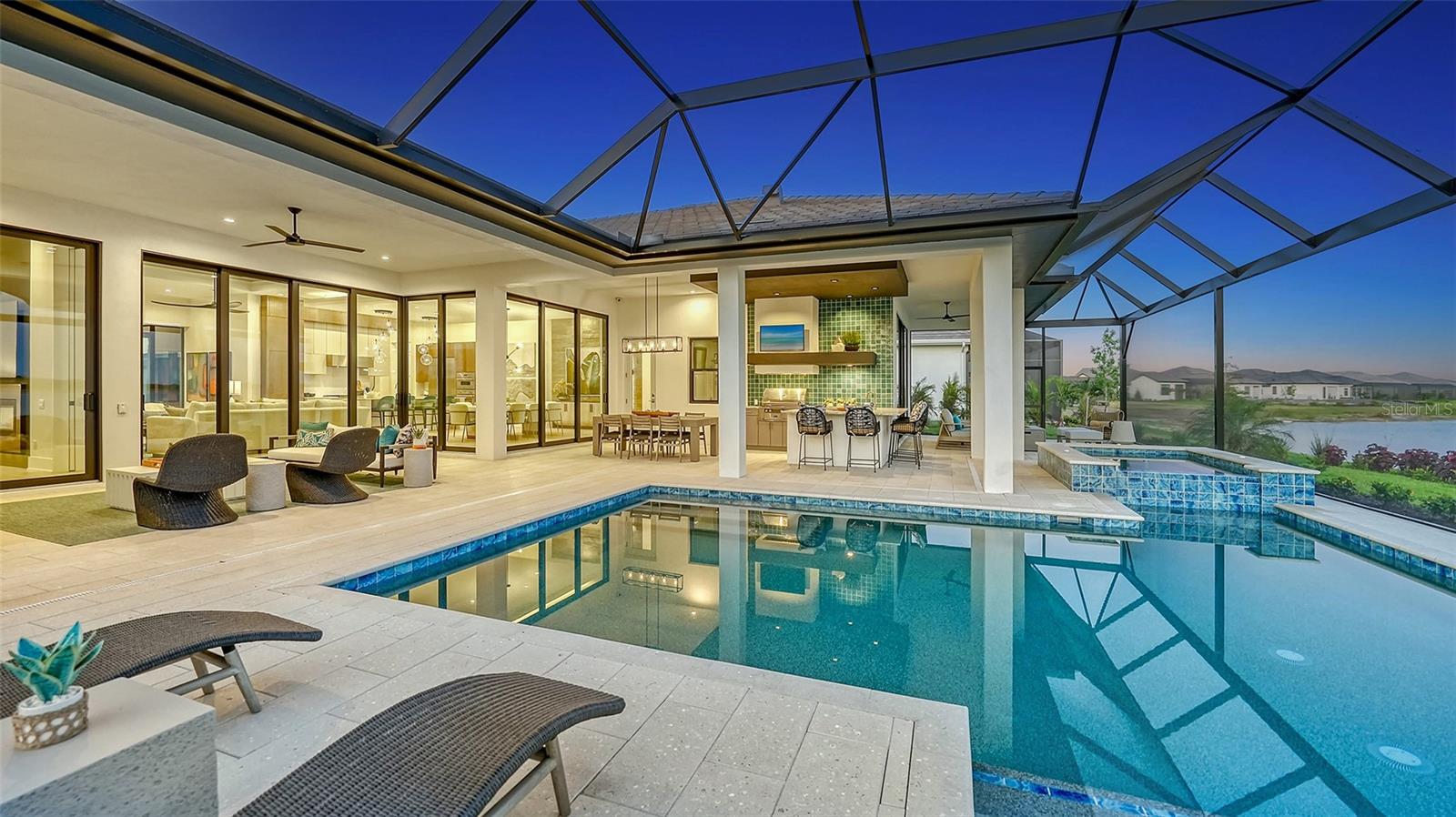 Image 88 of 90 For 1206 Blue Shell Loop