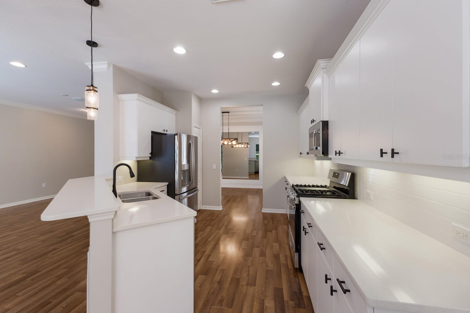 Image 11 of 61 For 5023 Brickell Park Cove