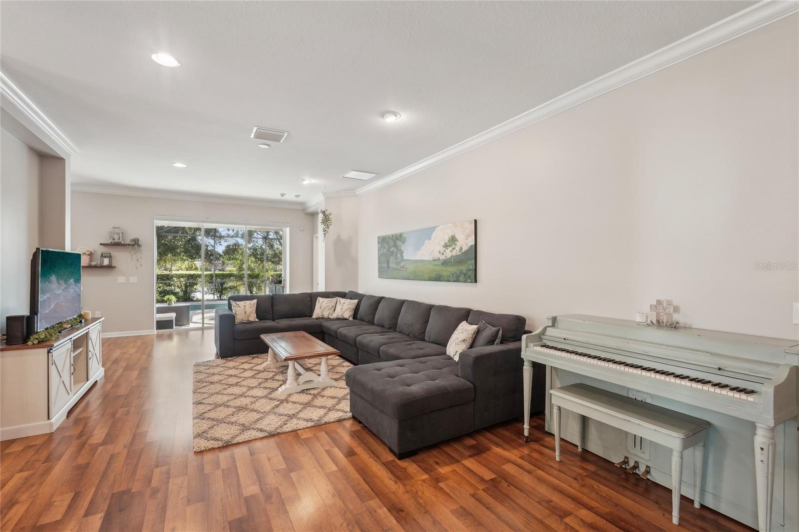 Image 19 of 61 For 5023 Brickell Park Cove