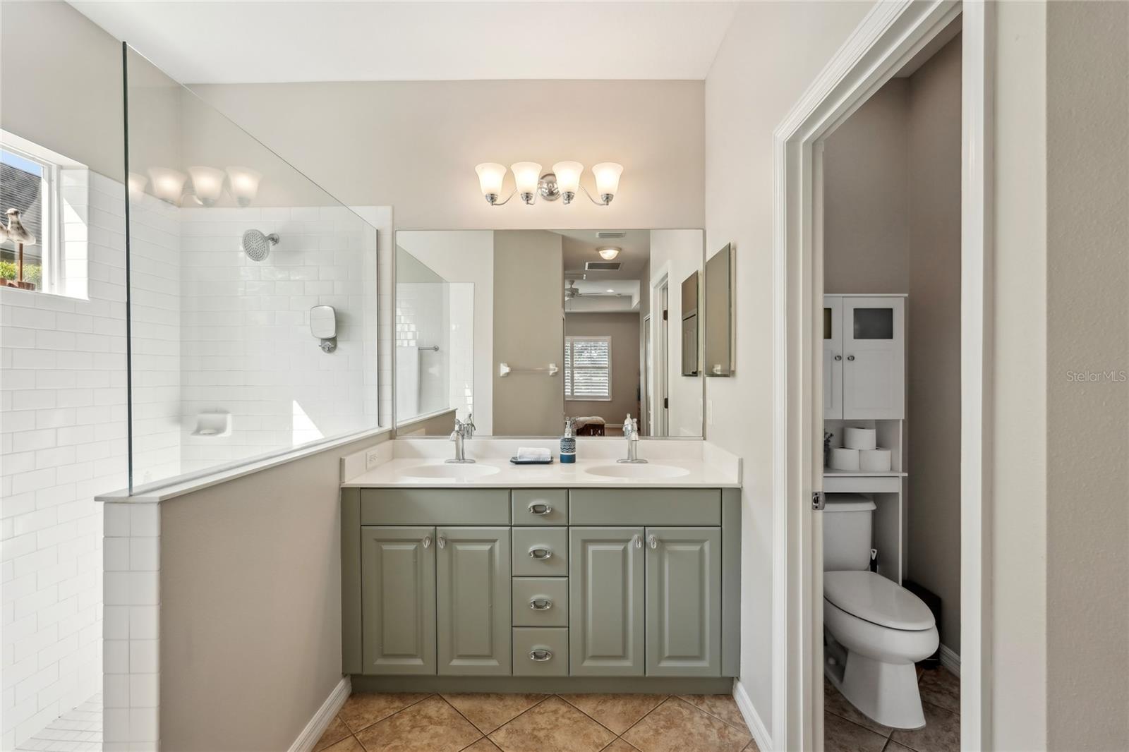 Image 27 of 61 For 5023 Brickell Park Cove