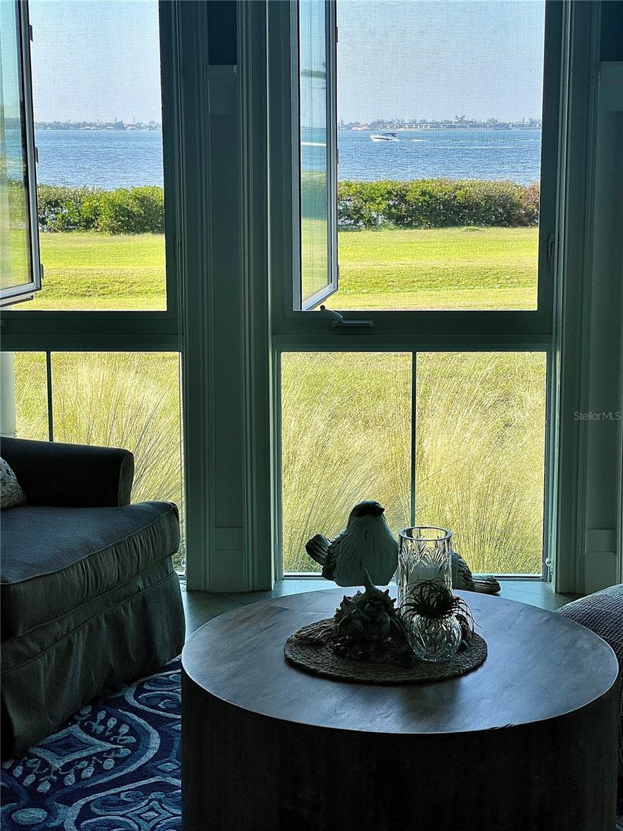 Image 20 of 78 For 310 Compass Point Drive 101