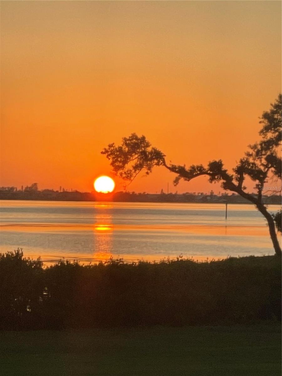 Image 3 of 78 For 310 Compass Point Drive 101