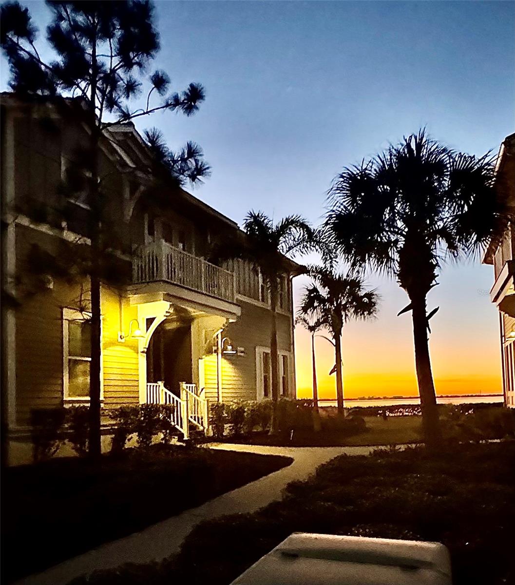 Image 4 of 78 For 310 Compass Point Drive 101