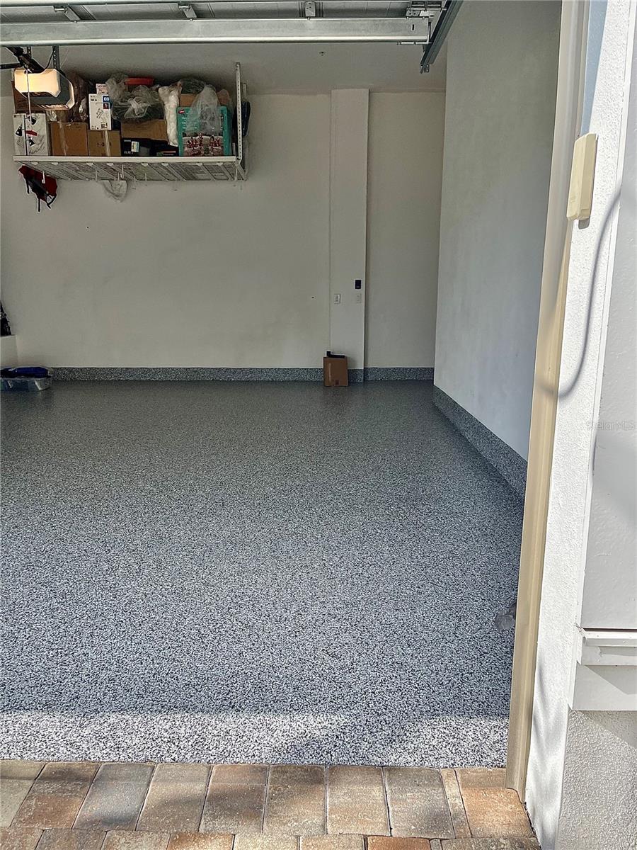 Image 46 of 78 For 310 Compass Point Drive 101