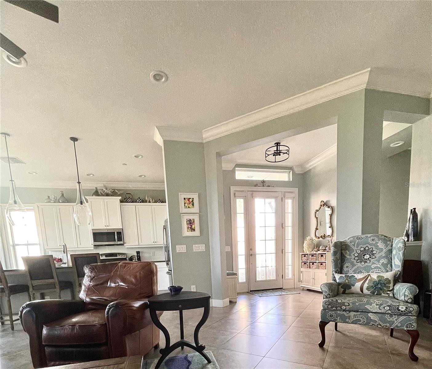 Image 6 of 78 For 310 Compass Point Drive 101