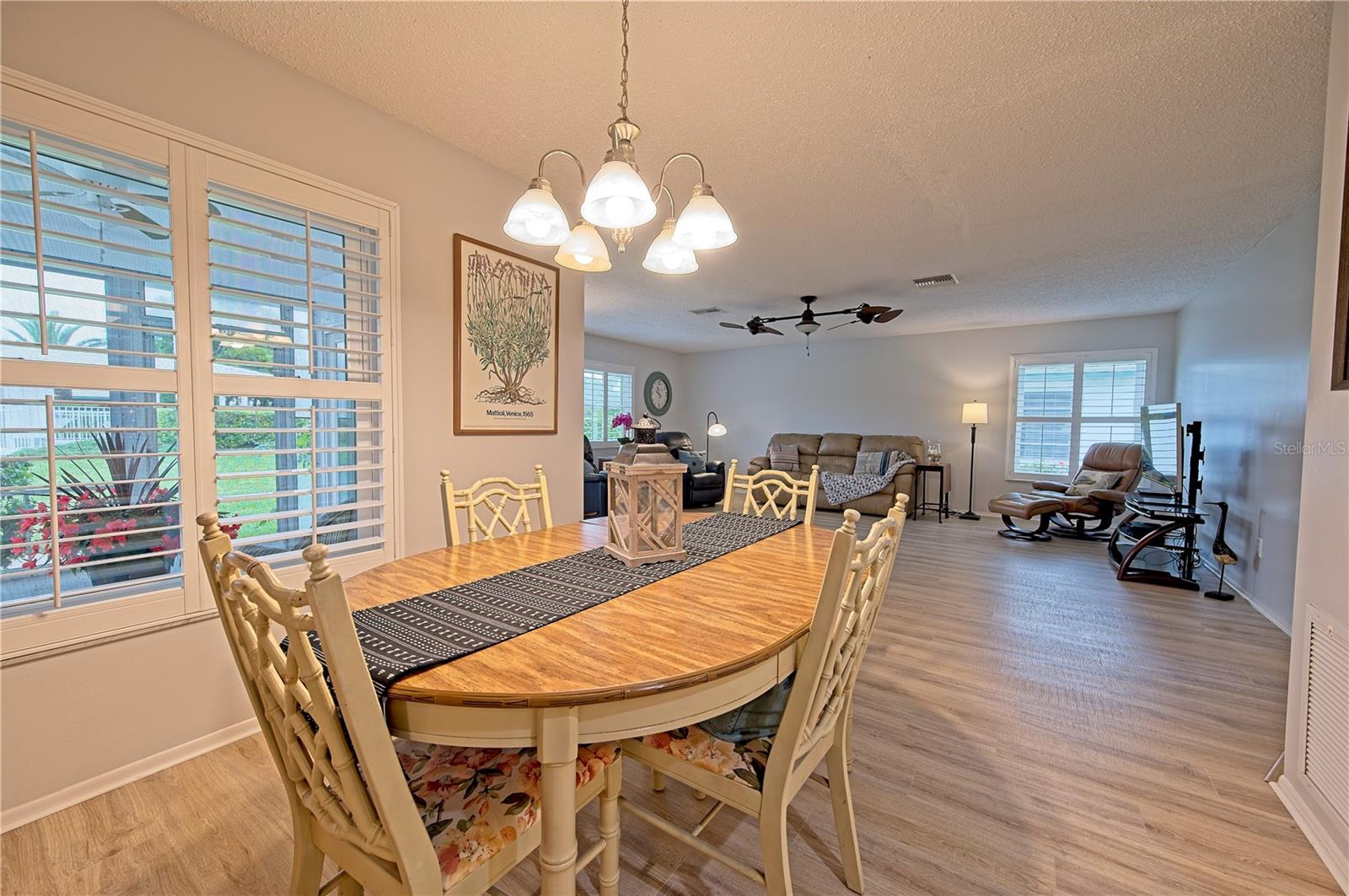 Image 16 of 41 For 7402 9th Avenue W 7402