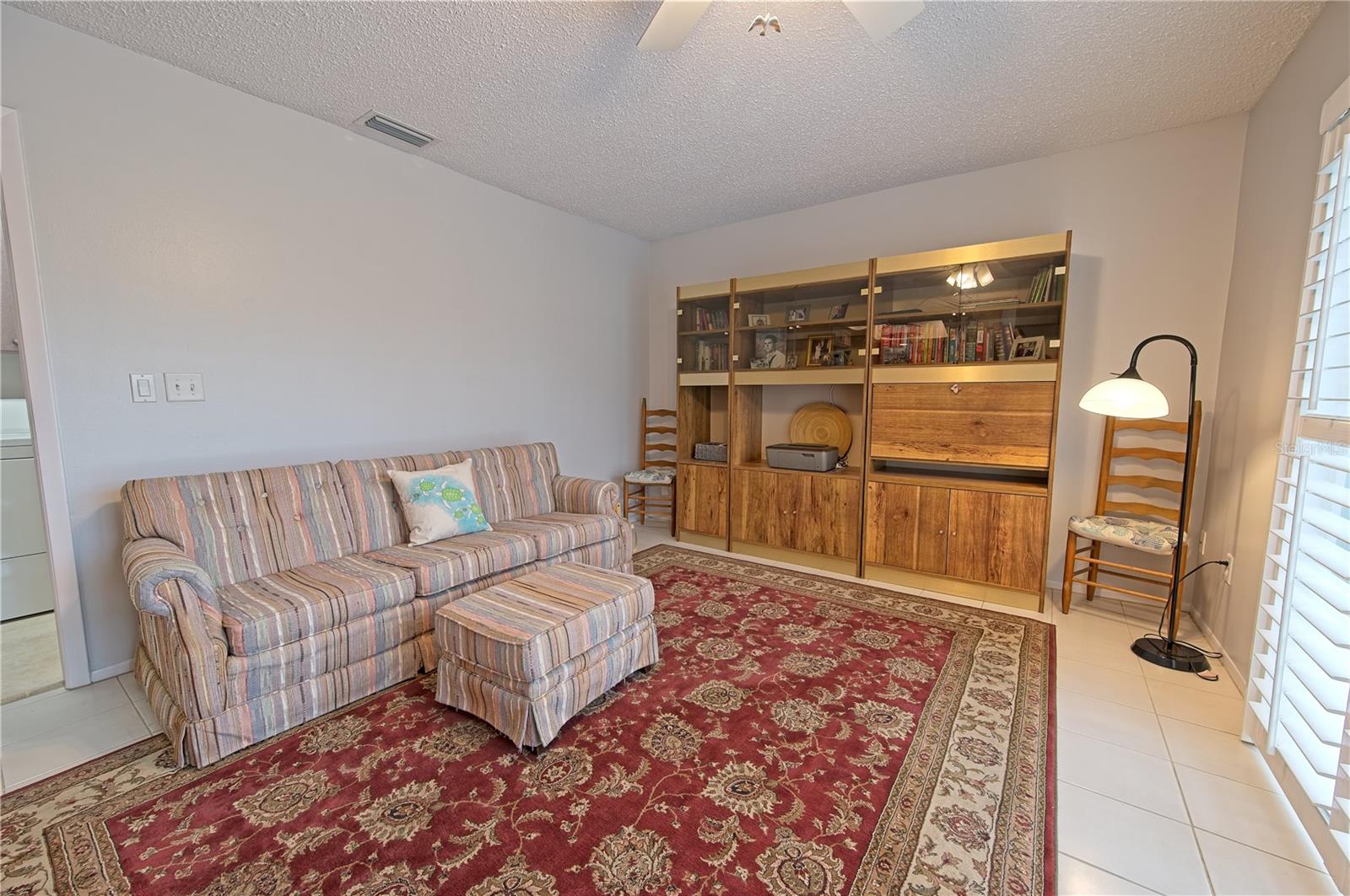 Image 26 of 41 For 7402 9th Avenue W 7402