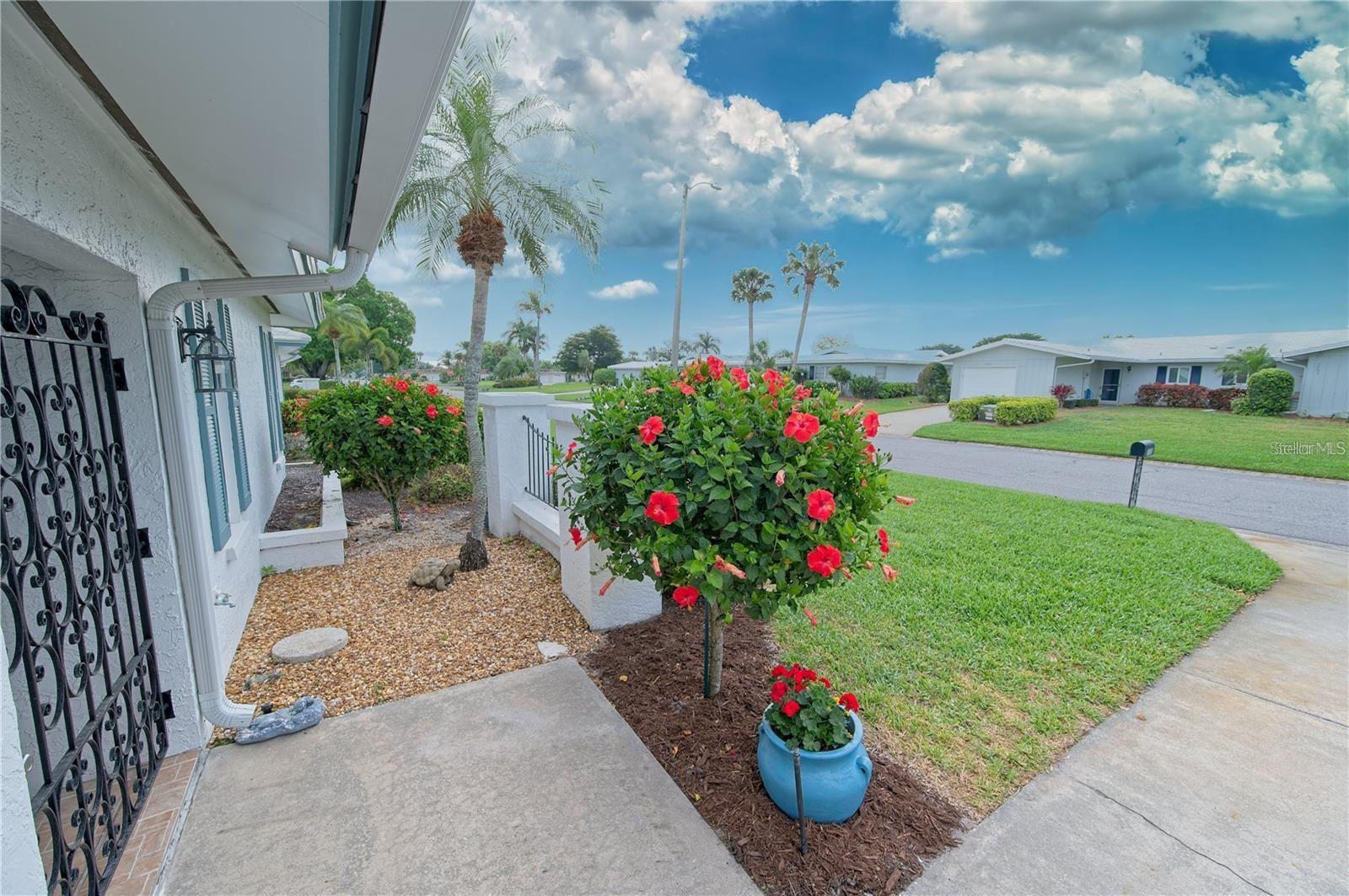 Image 5 of 41 For 7402 9th Avenue W 7402