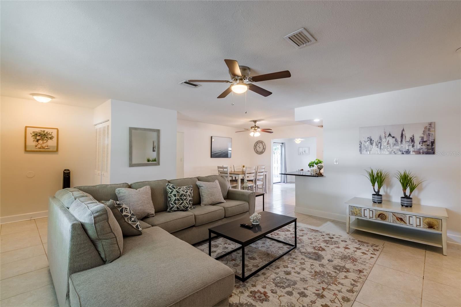 Image 5 of 26 For 95 Briggs Avenue