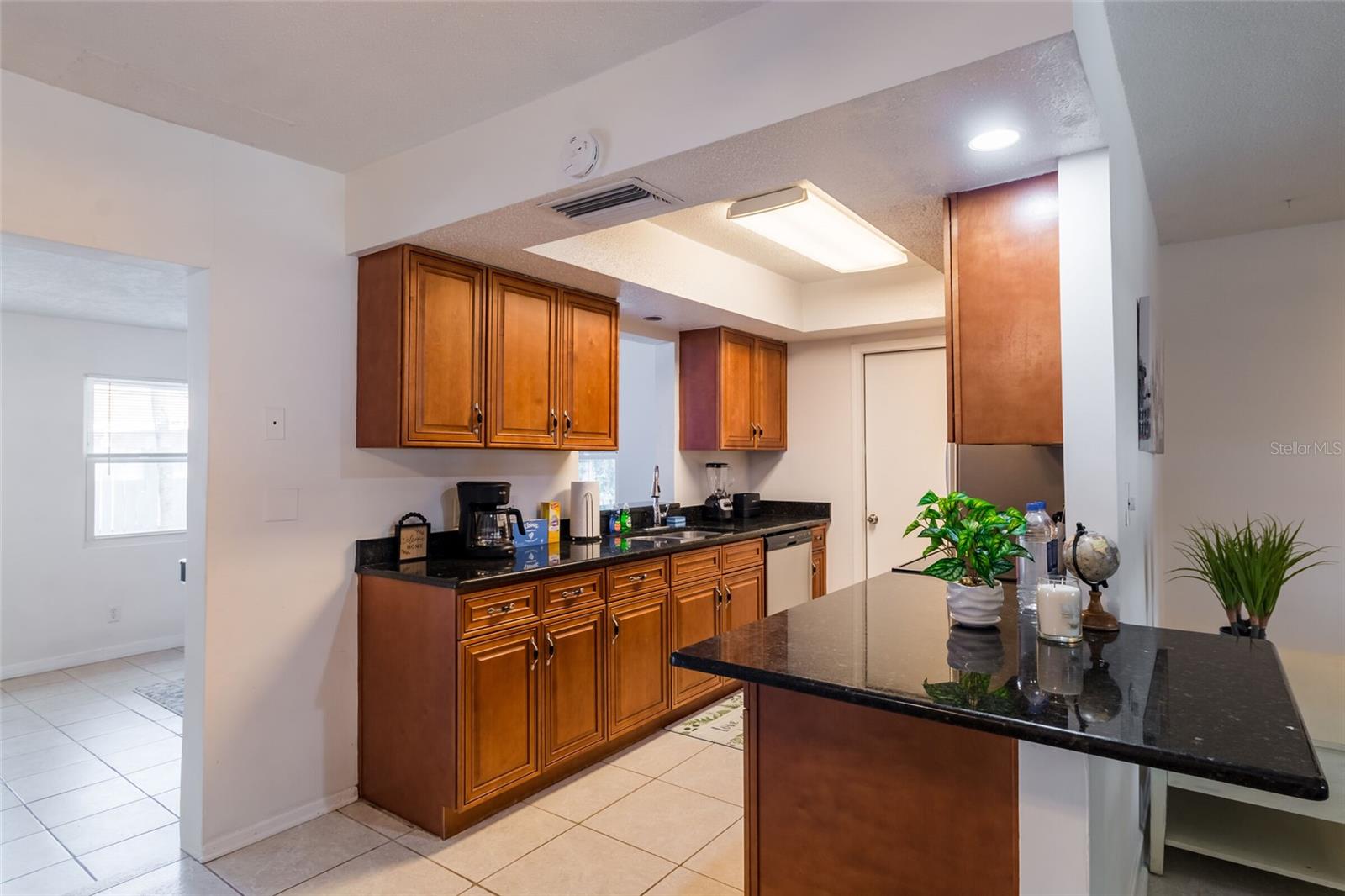 Image 8 of 26 For 95 Briggs Avenue