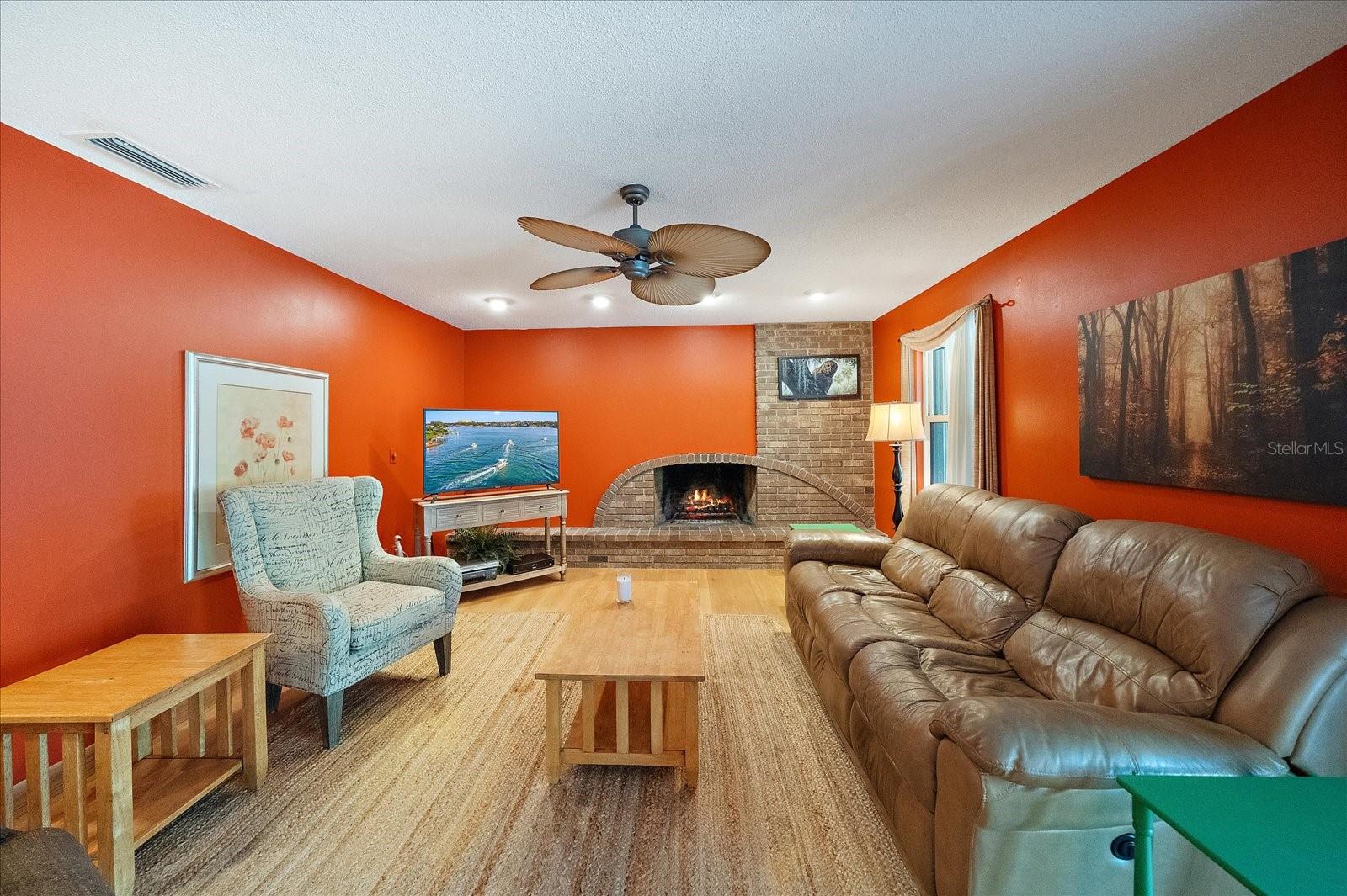 Image 12 of 58 For 1893 Rita Street