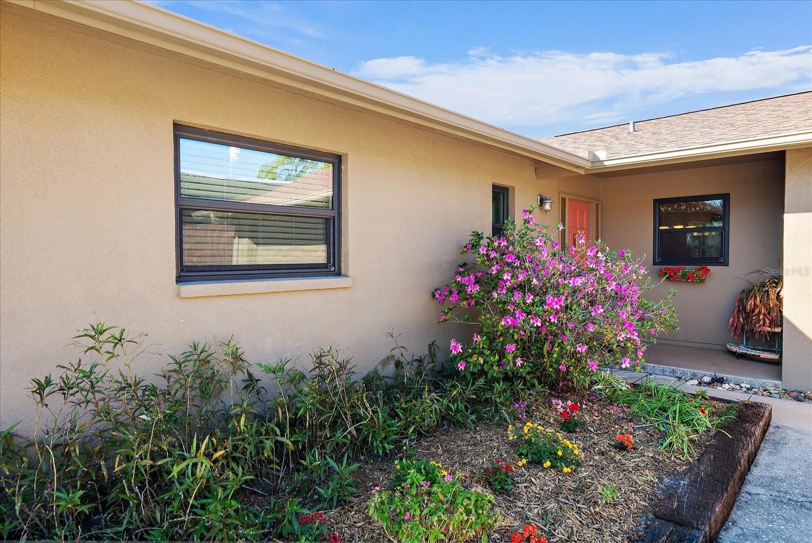 Image 5 of 58 For 1893 Rita Street