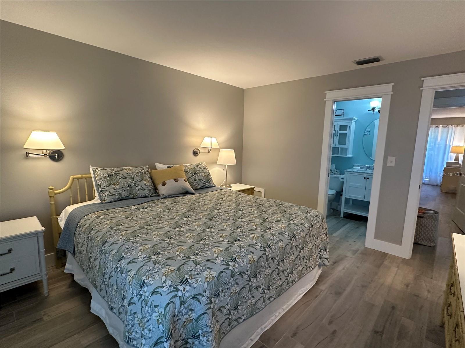 Image 15 of 50 For 6500 Flotilla Drive 126