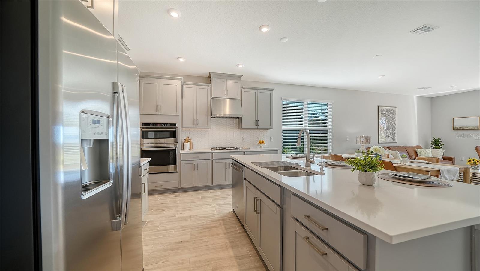 Image 19 of 94 For 15312 Shady Palms Lane