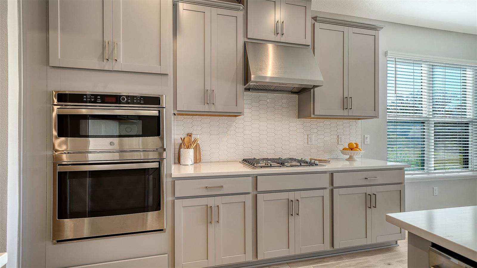 Image 20 of 94 For 15312 Shady Palms Lane