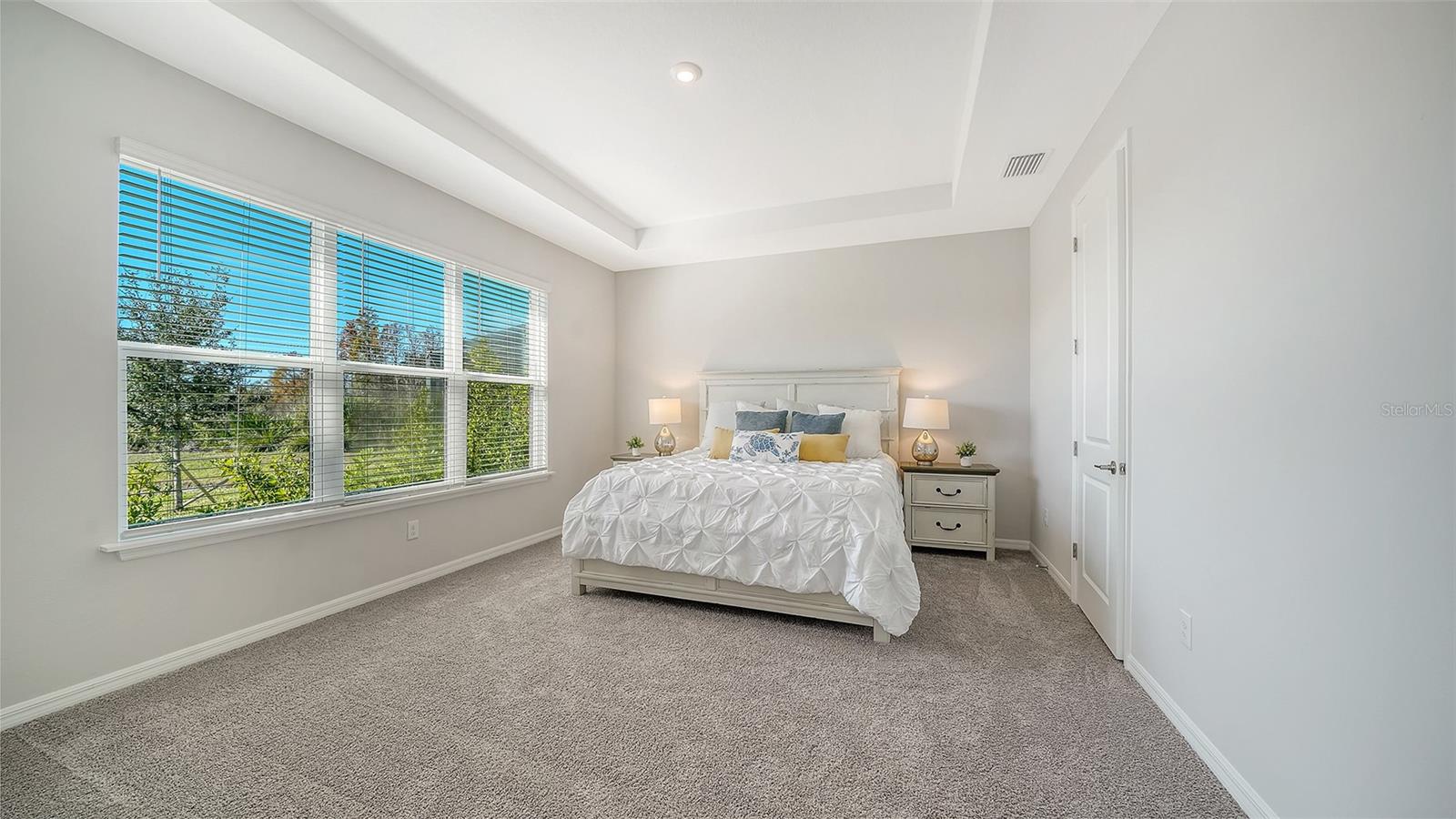 Image 25 of 94 For 15312 Shady Palms Lane