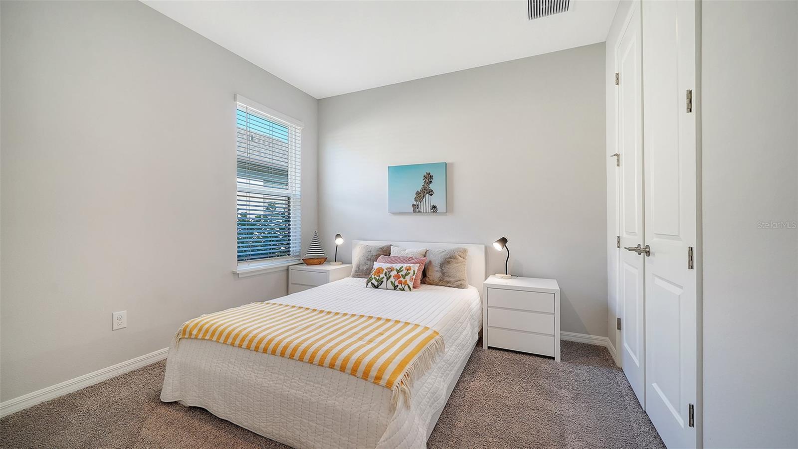 Image 34 of 94 For 15312 Shady Palms Lane