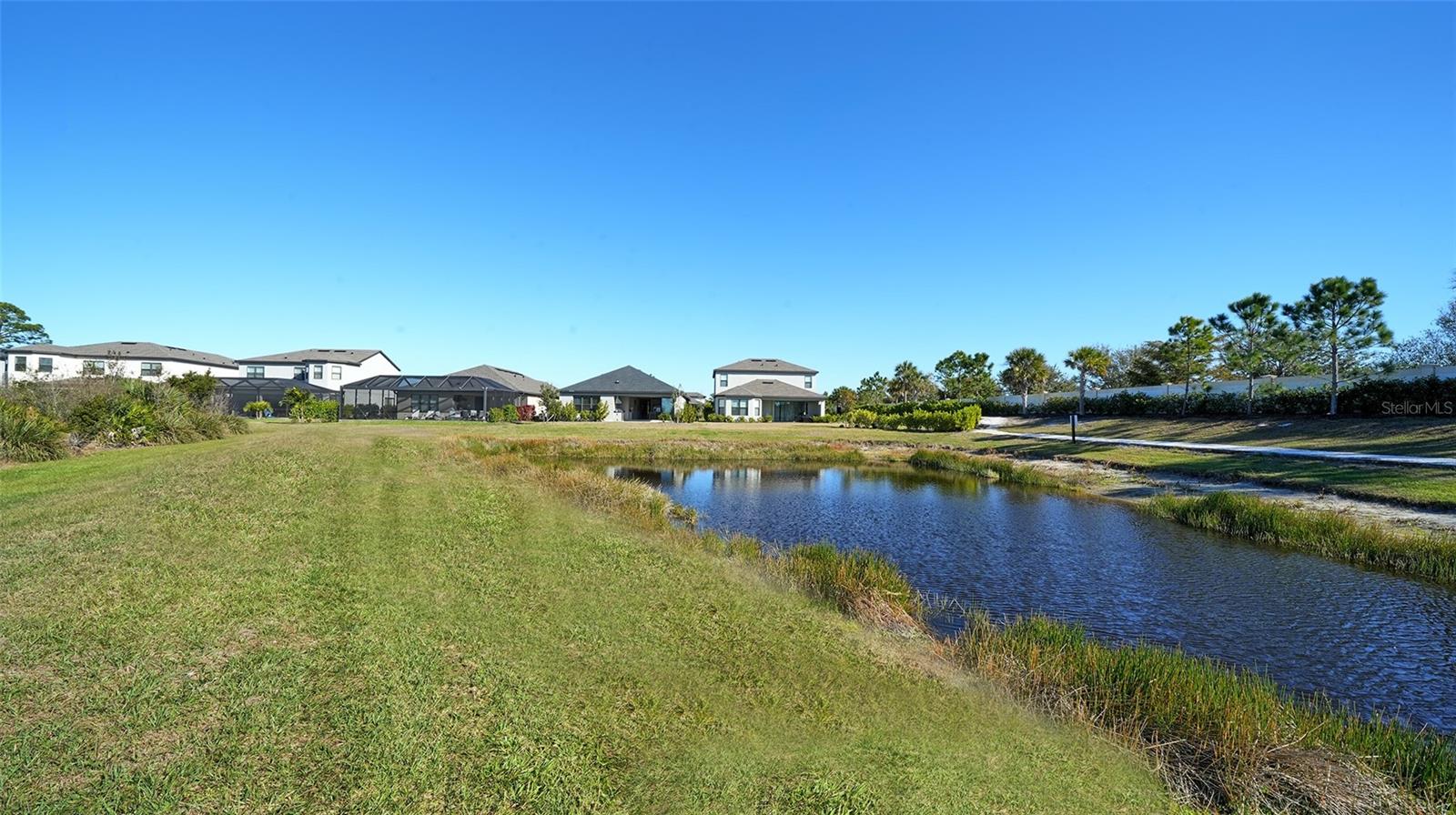 Image 42 of 94 For 15312 Shady Palms Lane