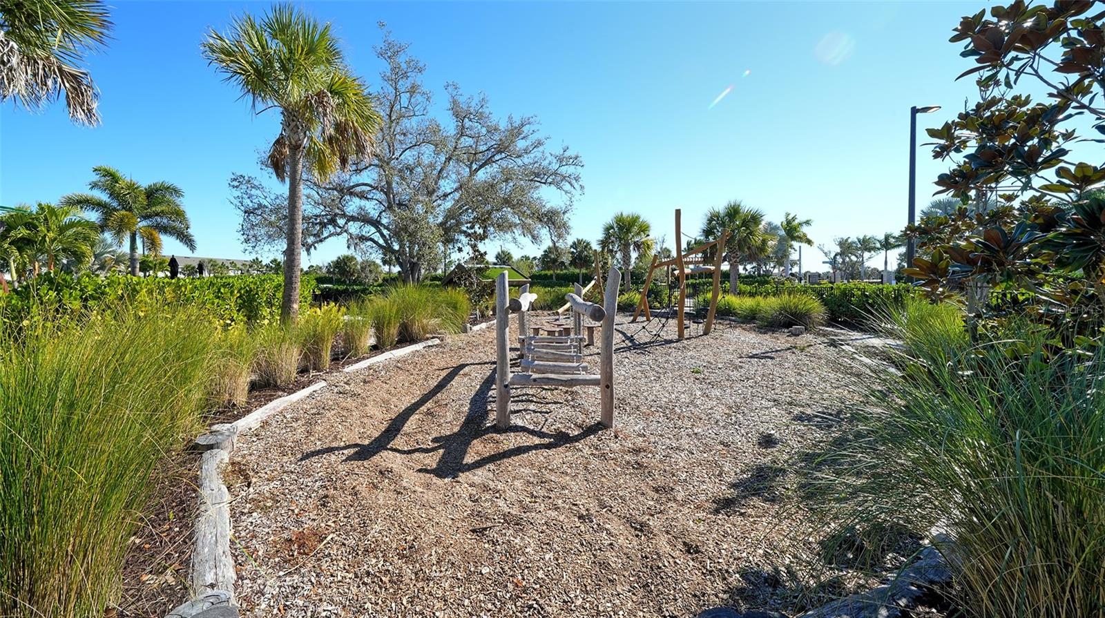 Image 60 of 94 For 15312 Shady Palms Lane