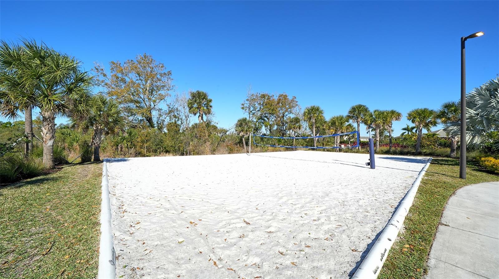 Image 64 of 94 For 15312 Shady Palms Lane