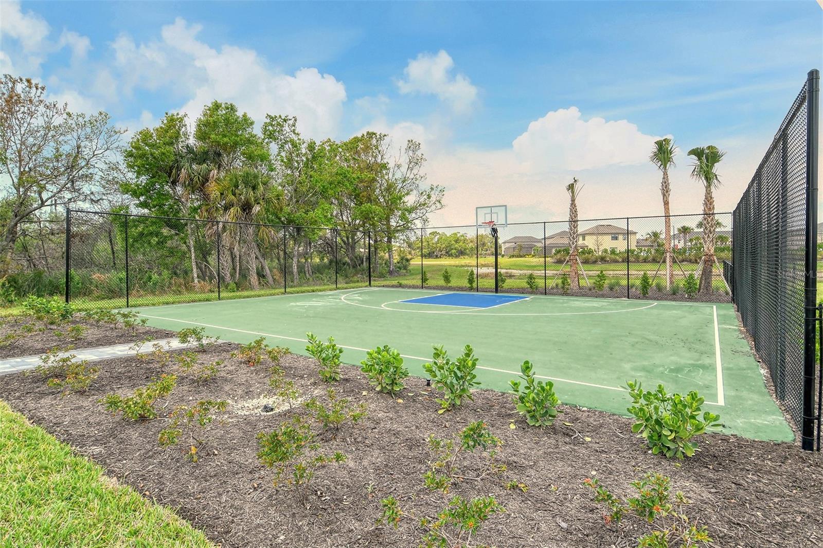 Image 74 of 94 For 15312 Shady Palms Lane