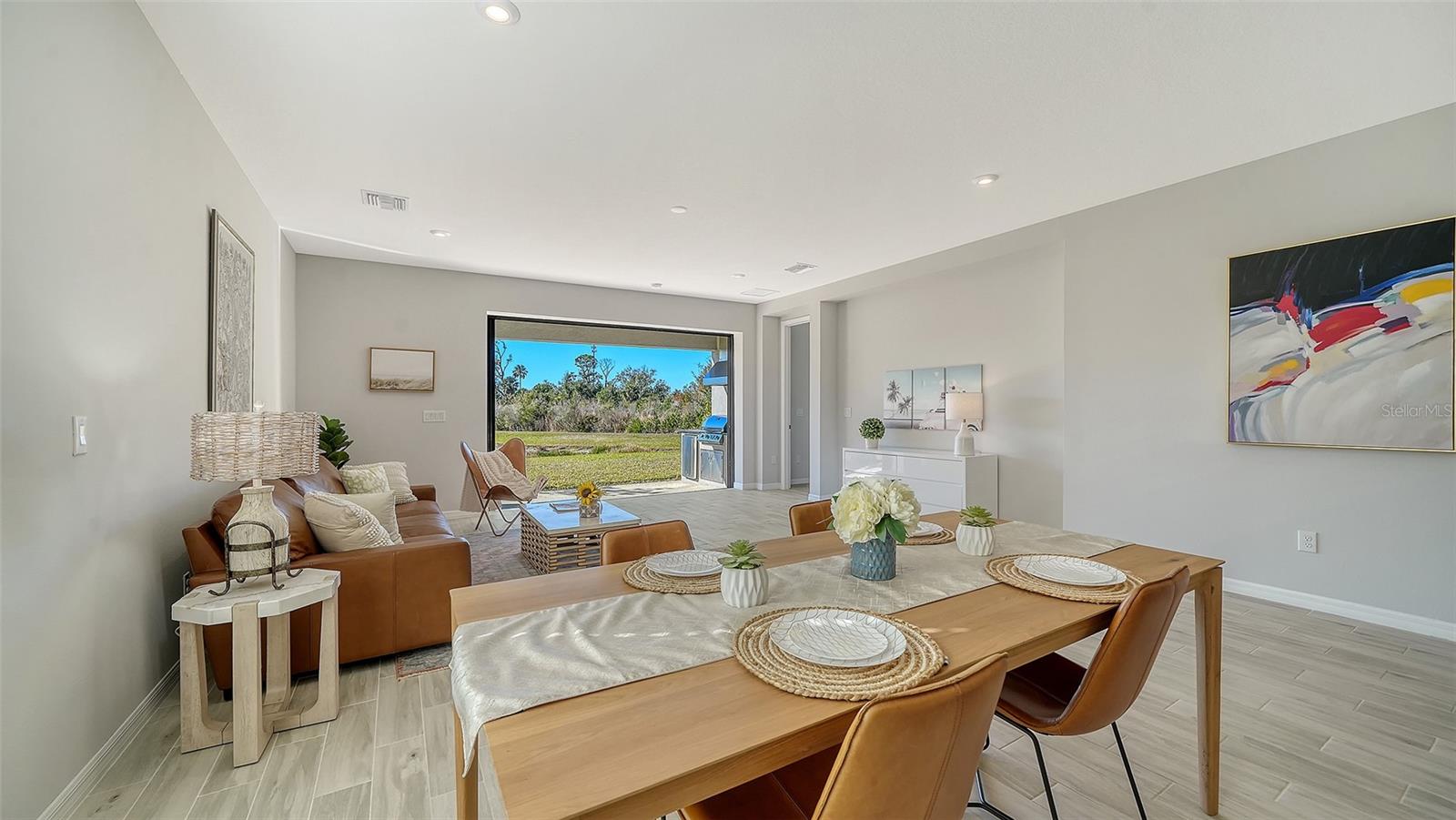 Image 9 of 94 For 15312 Shady Palms Lane