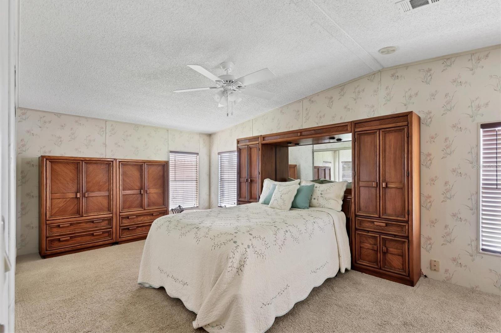 Image 18 of 29 For 4908 6th B Street E