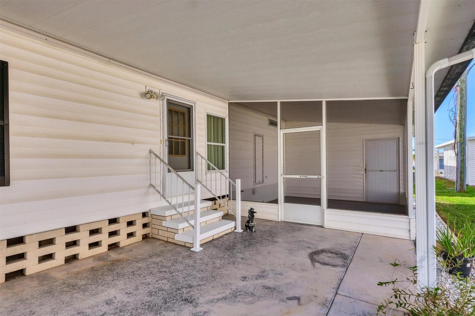 Image 4 of 29 For 4908 6th B Street E