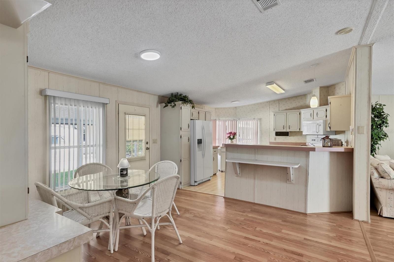 Image 7 of 29 For 4908 6th B Street E