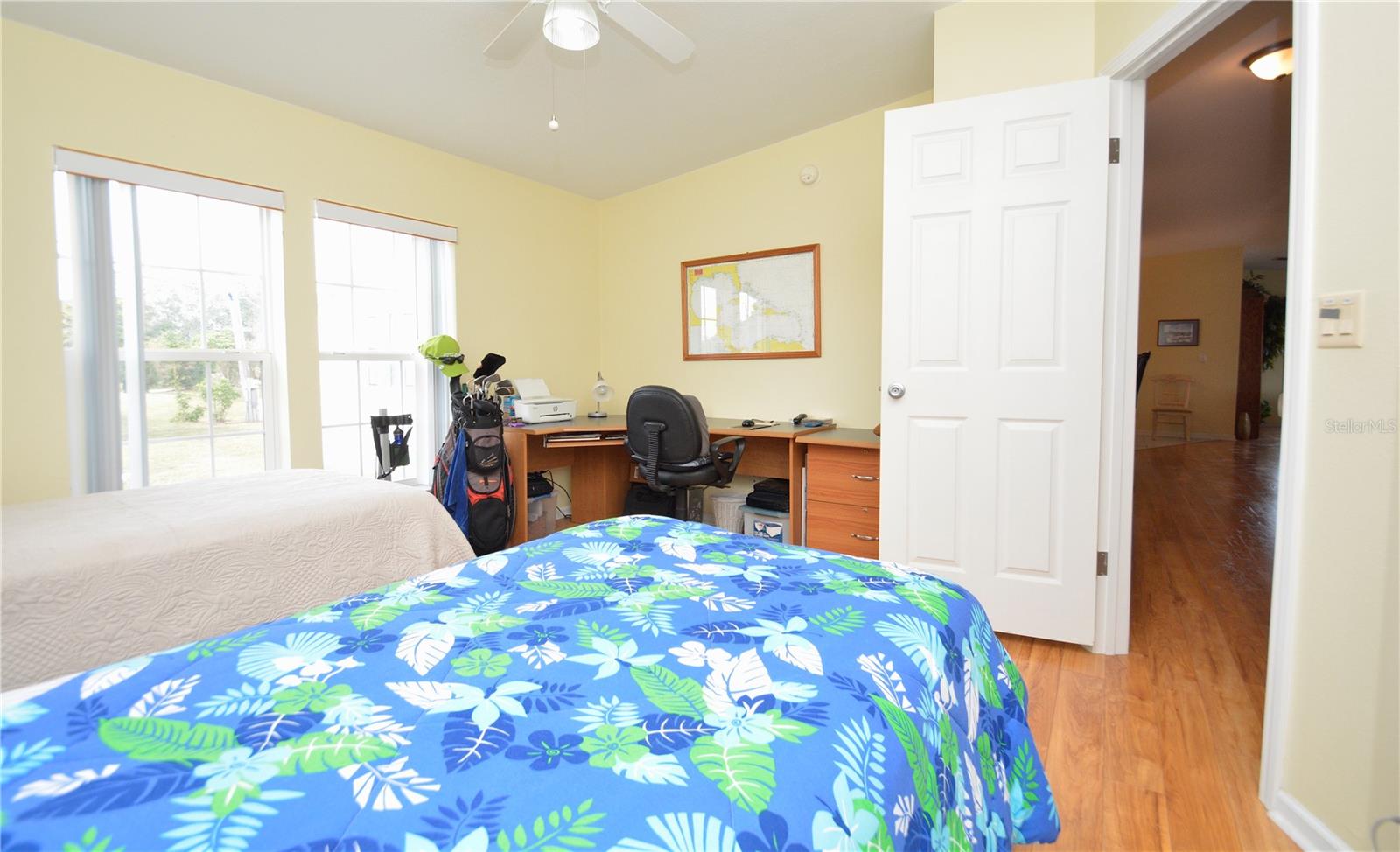 Image 13 of 21 For 817 Green Circle