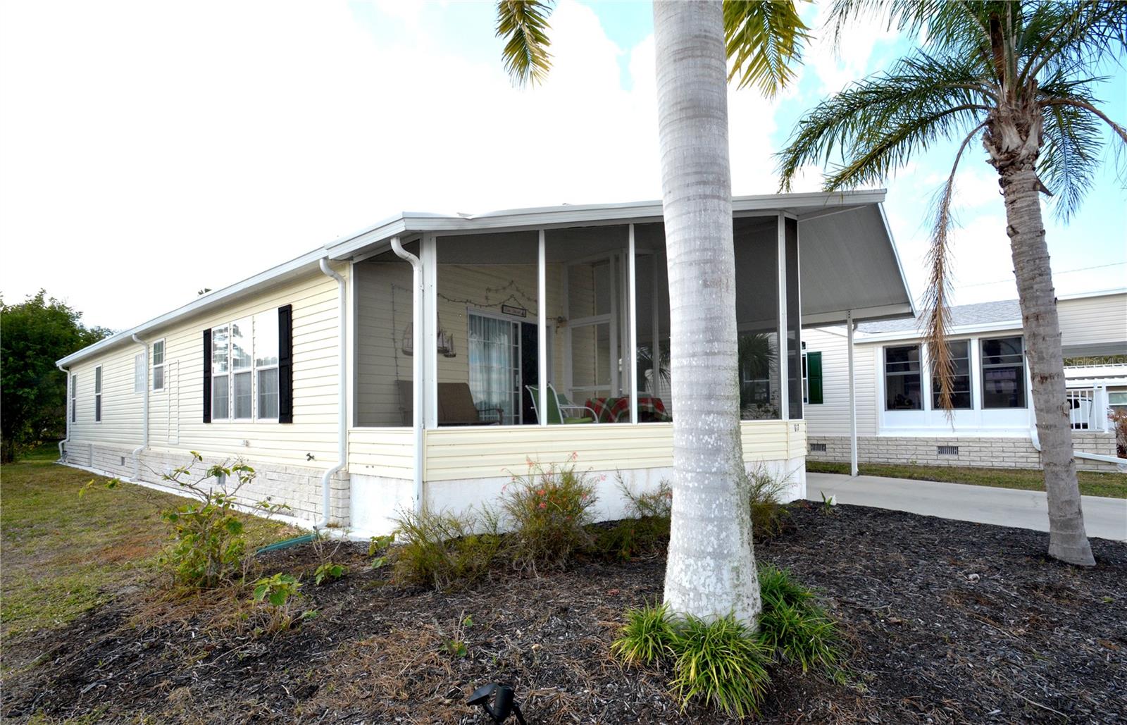 Image 17 of 21 For 817 Green Circle