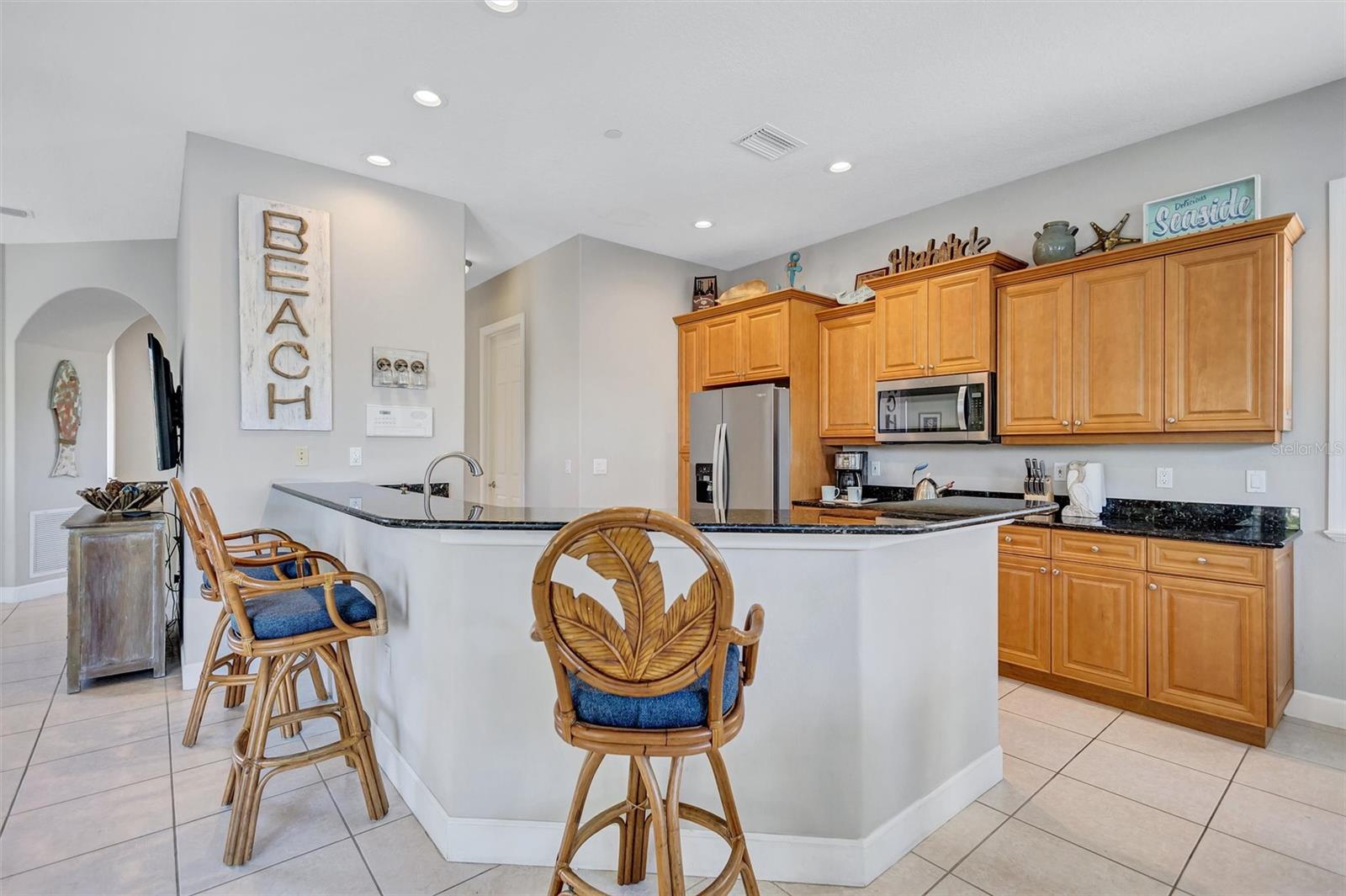 Image 33 of 94 For 436 Canal Road A