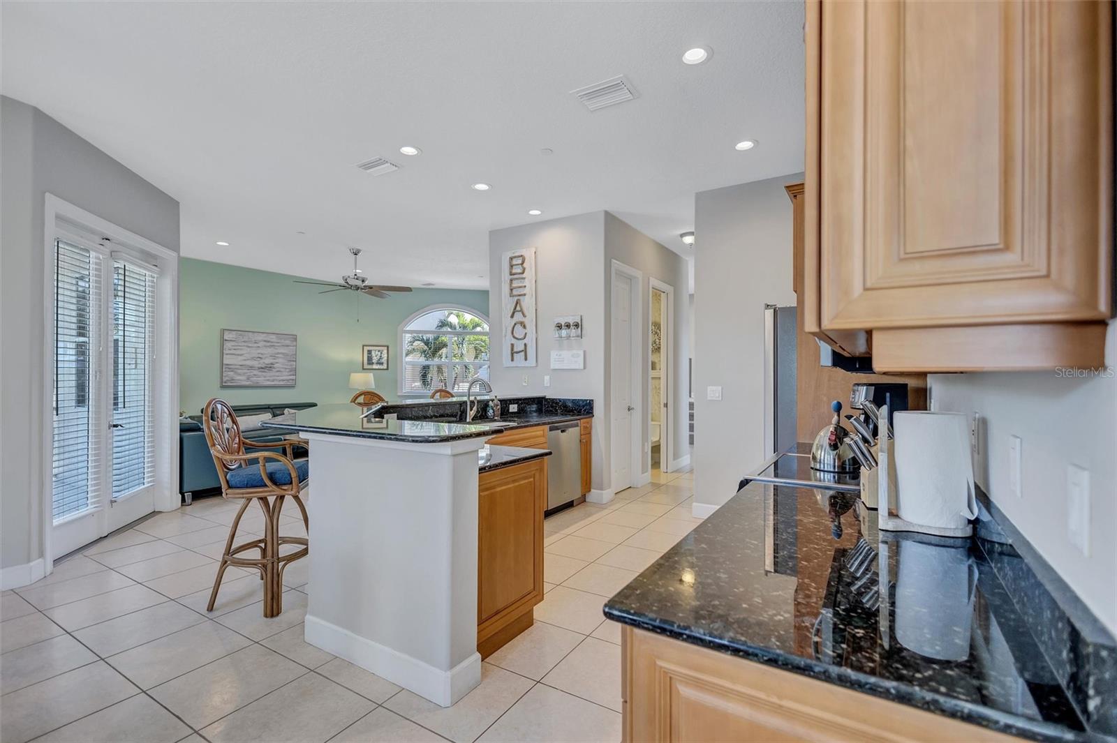 Image 34 of 94 For 436 Canal Road A