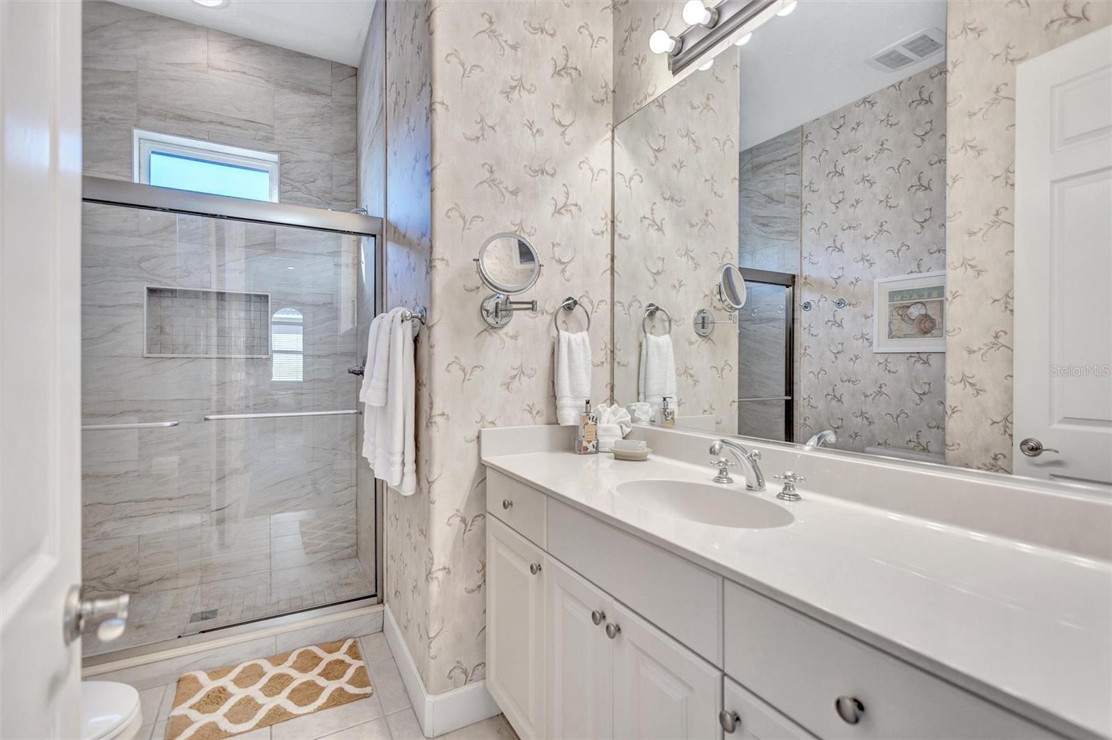 Image 47 of 94 For 436 Canal Road A