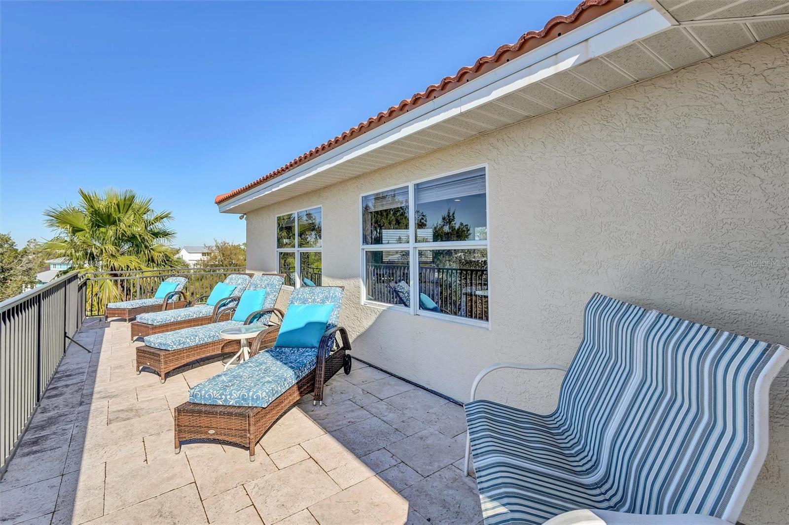 Image 70 of 94 For 436 Canal Road A