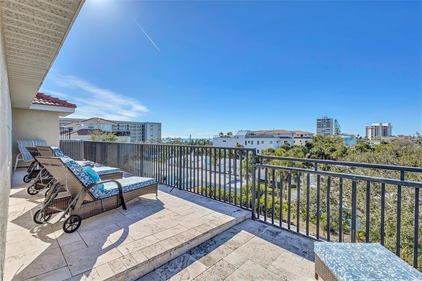 Image 72 of 94 For 436 Canal Road A