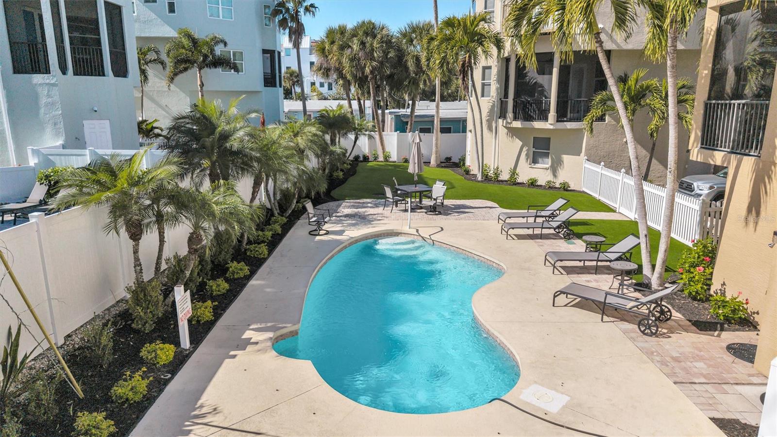 Image 82 of 94 For 436 Canal Road A