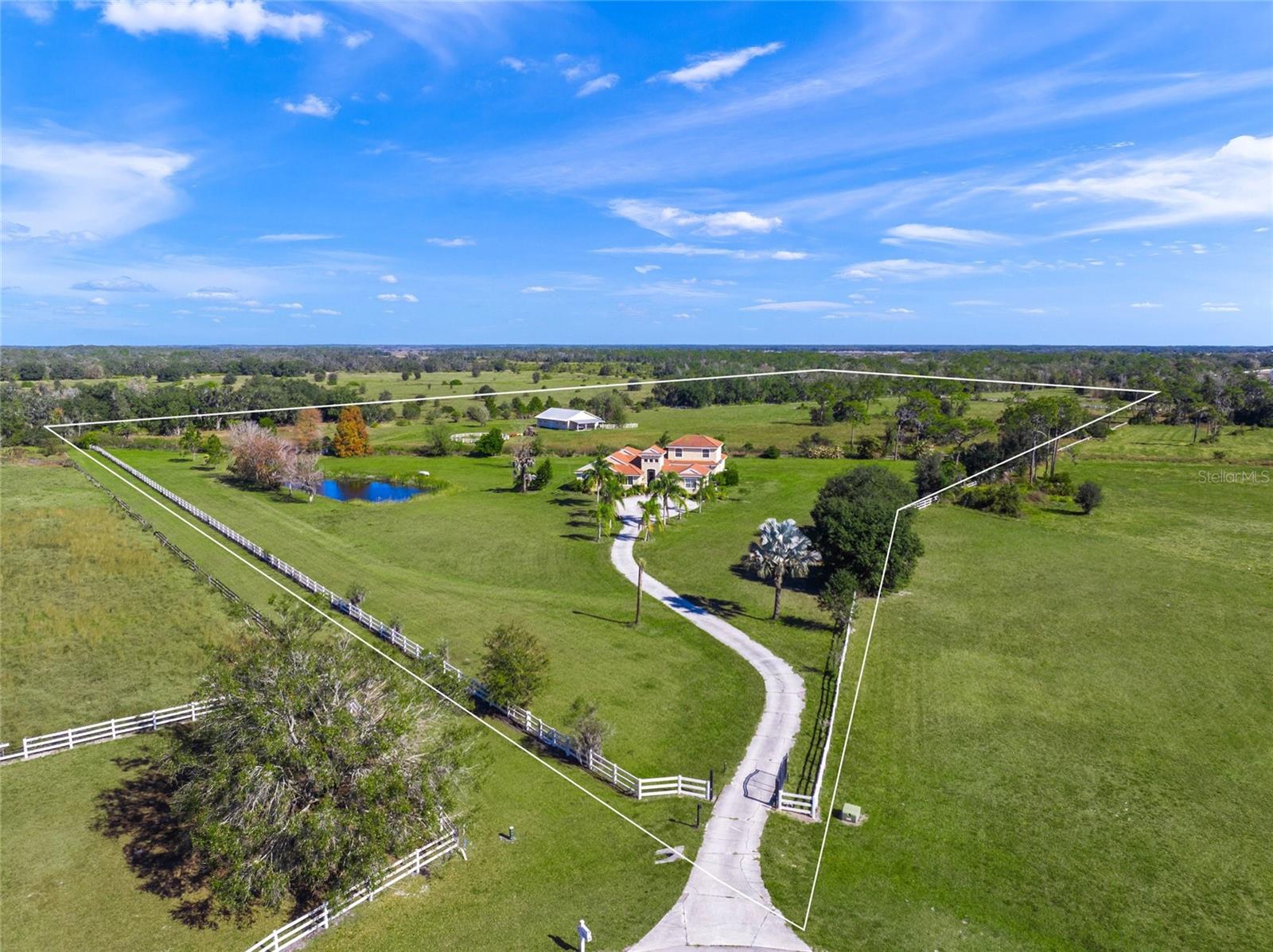 Image 42 of 56 For 16123 Cutting Horse Trail